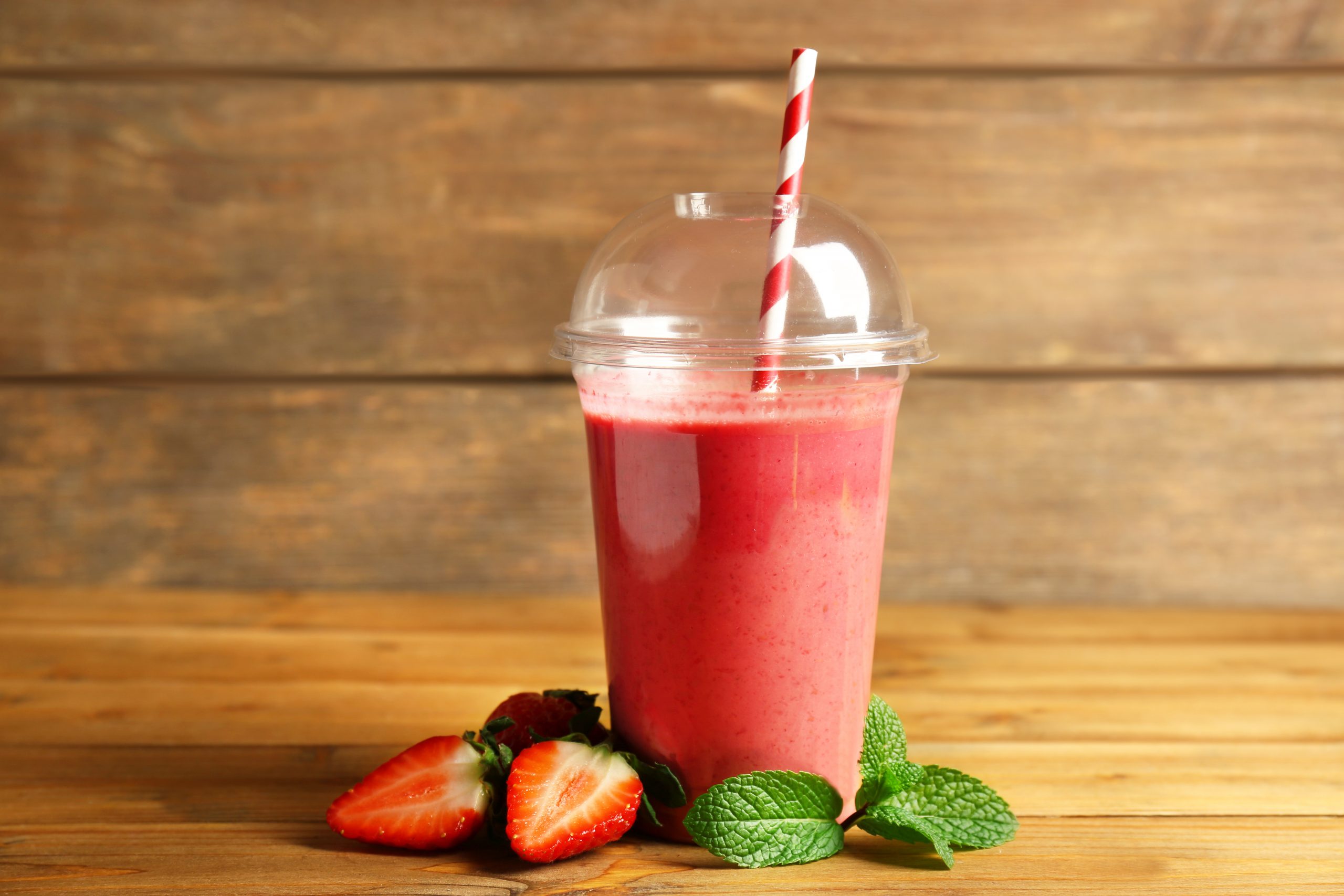 Shake de frutas vermelhas com gengibre e cúrcuma