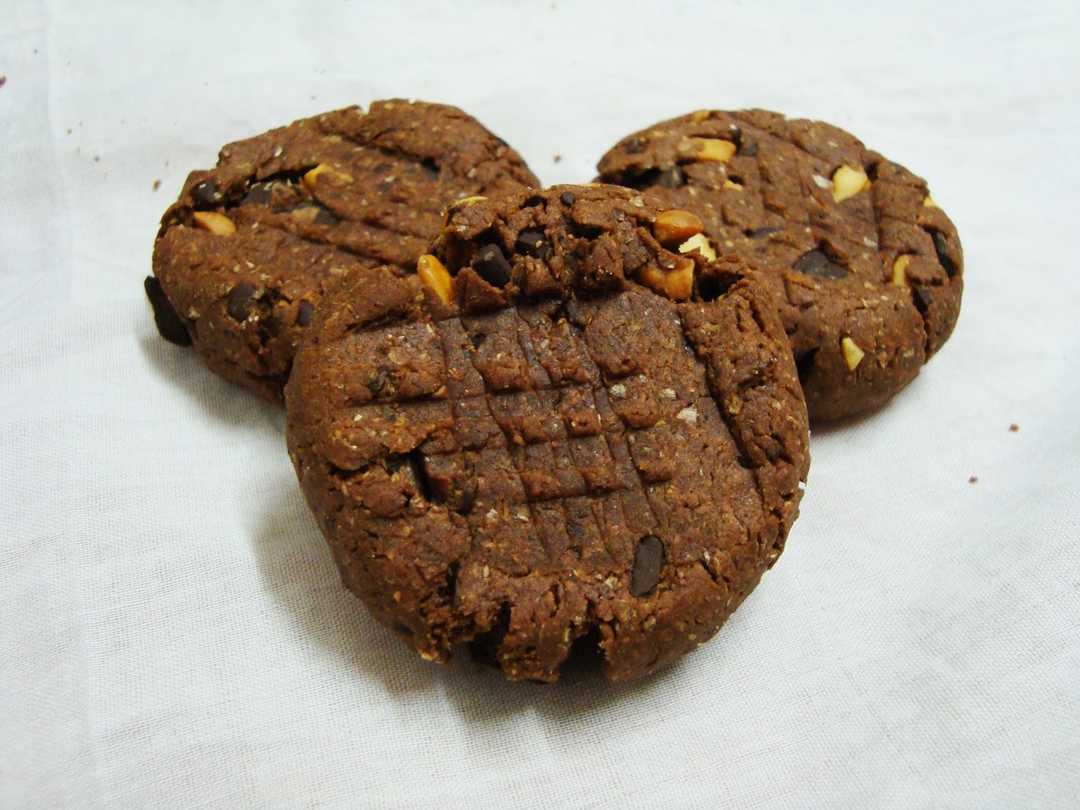Biscoitos de amendoim e chocolate